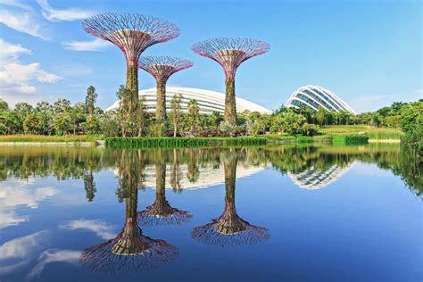 Singaporen matkaopas .